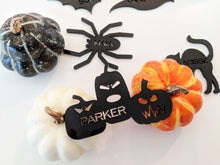 Load image into Gallery viewer, Halloween Personalized Name Cards | Gift Tags
