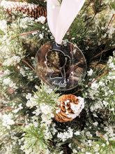 Load image into Gallery viewer, Personalized Silhouette Ornaments