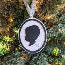 Load image into Gallery viewer, Classic Silhouette Portrait Ornaments